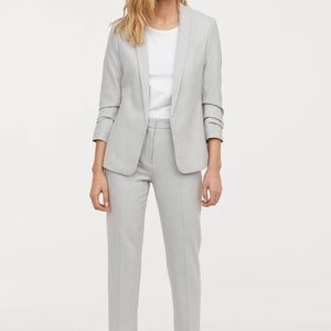 H & M 2 piece suit light grey